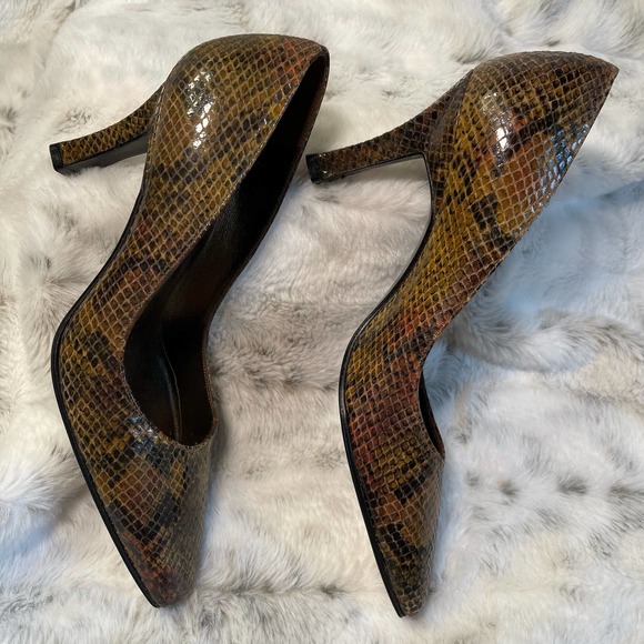 Stuart Weitzman Vintage Suave Wood Snakeskin Size 5.5 - Picture 4 of 11